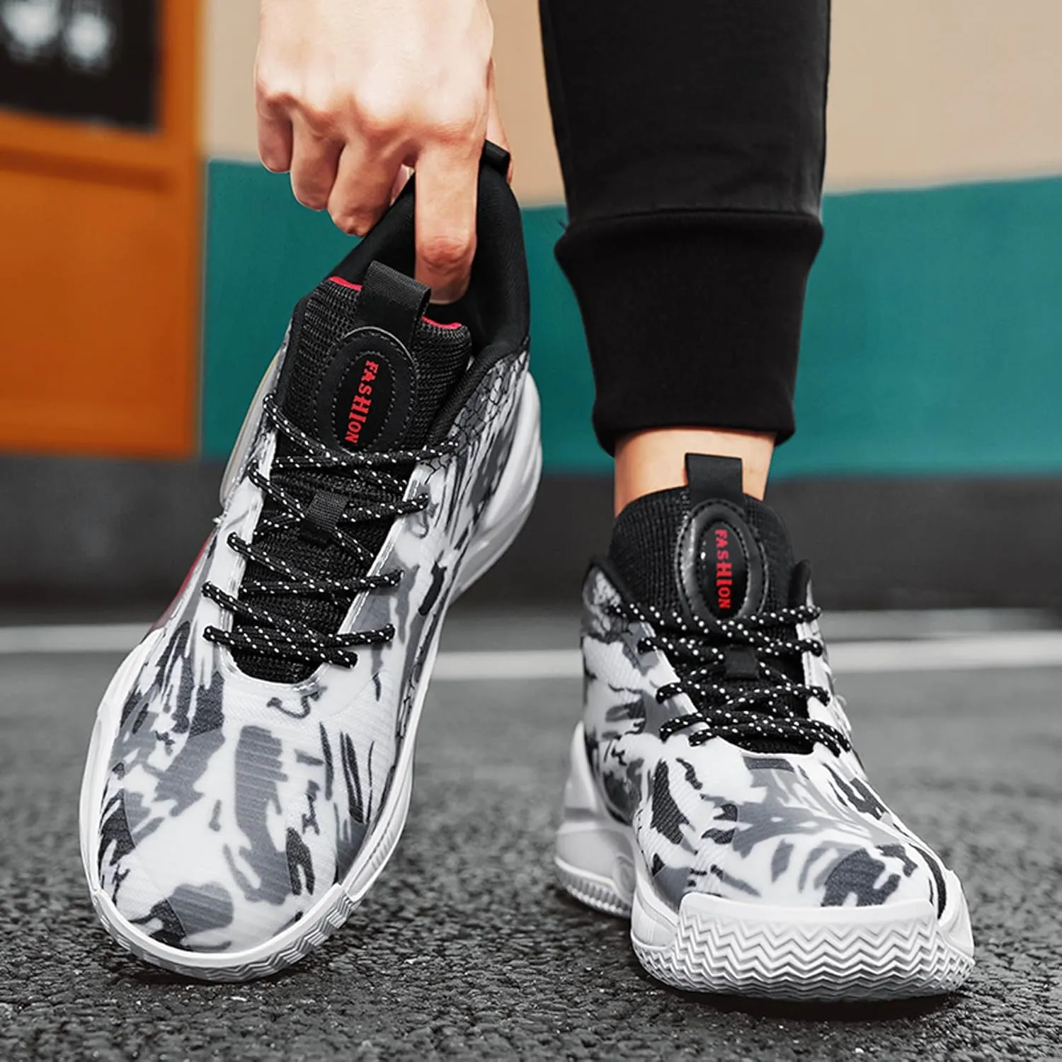 Men's Women's Multi-Color Graffiti Mesh Lightweight Anti Slip Arch Support Casual Training Sports Basketball Shoes, Comfortable Wide Version Road Running Shoes, Street Youth Team Athletic Shoes